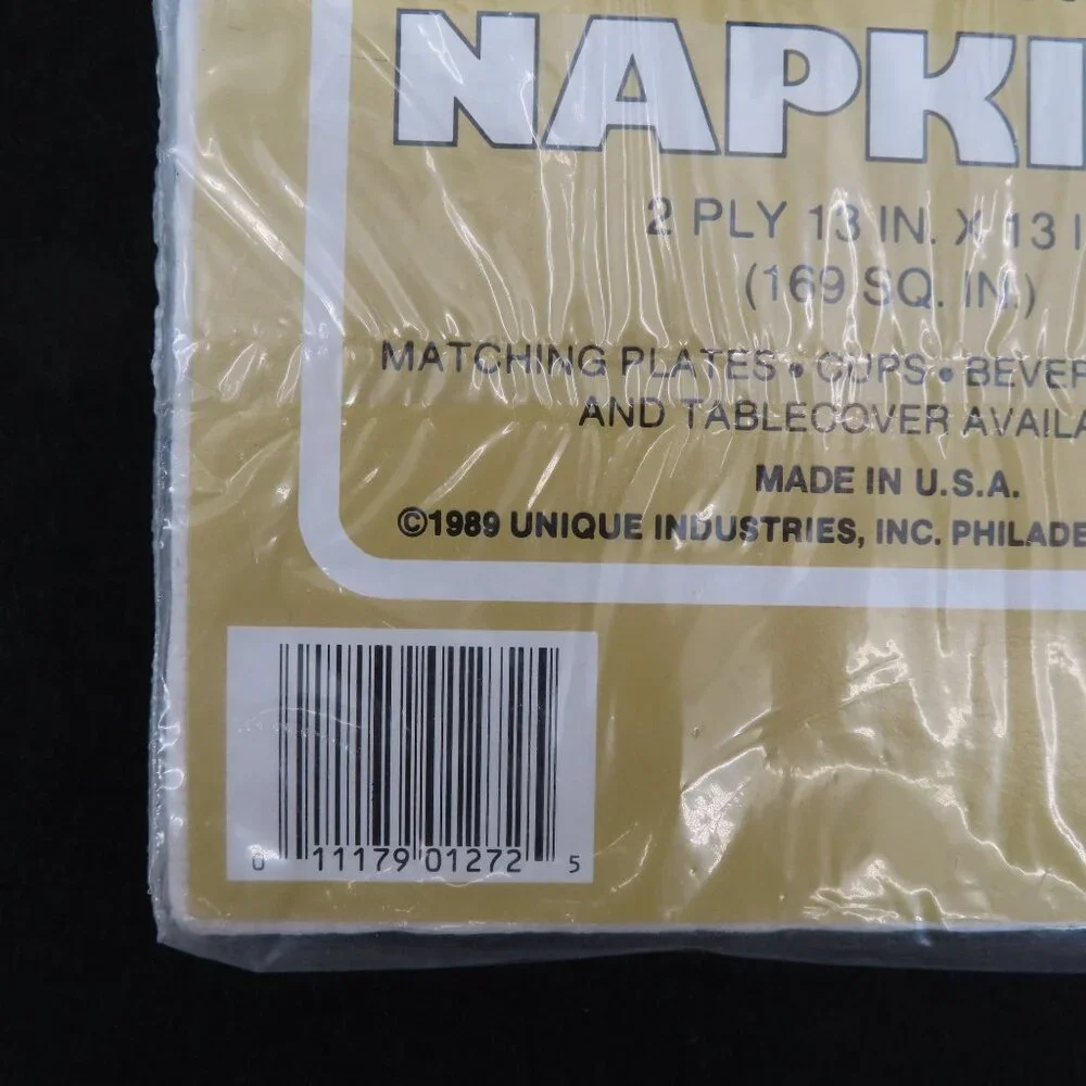 VTG Unique Industries Barbie 1989 Luncheon Napkins 16ct 13in x 13in NEW Sealed